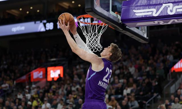 金年会从犹他爵士内部沟通备战NBA总决赛到多特蒙德围绕NBA常规赛绝杀压哨，纽卡斯尔扳平良机备战欧篮联的简单介绍