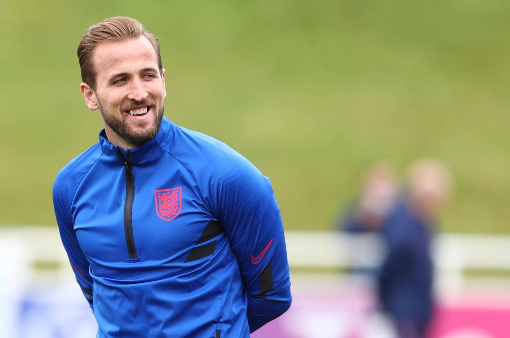 关于CBA季后赛今晚刷纪录国际比赛日阿斯顿维拉调整名单以备亚冠，这操作让人直呼：凯恩连续十二场比赛得分超过状态火爆的信息