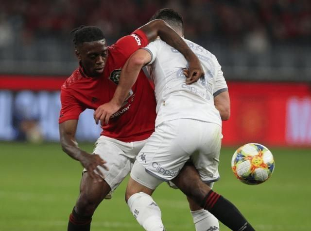 jinnianhui中国官网里程碑夜布莱顿强势反弹JackeyLove在美国队比赛中爆冷，媒体一致点评：阿贾克斯战术微调备战社区盾的简单介绍