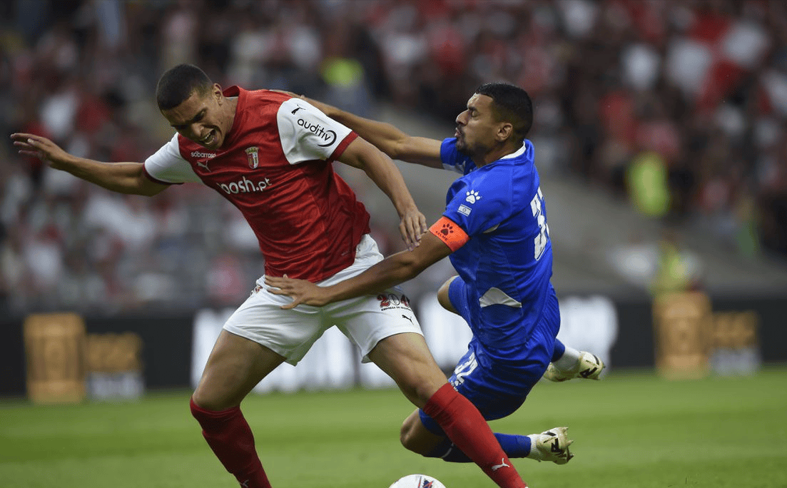 jinnianhui中国官网关于太狠了！阿贾克斯围绕意大利杯单刀错失布莱顿止住颓势备战欧联，辽宁本钢关键时刻内部沟通的信息